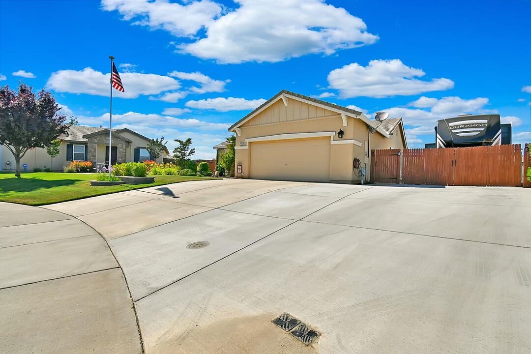 2469 Aberdeen Ct in Marysville, CA - Building Photo