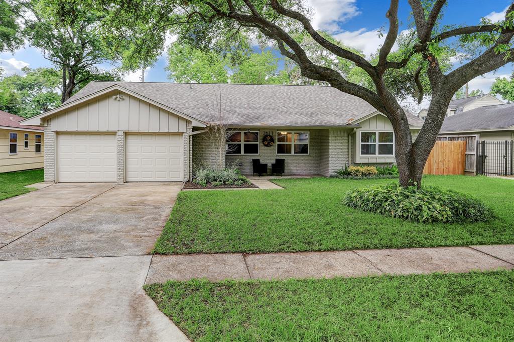 2611 Tannehill Dr in Houston, TX - Building Photo