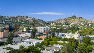 Skyview Sunset in Los Angeles, CA - Foto de edificio - Building Photo