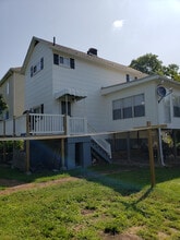 15 Arlington Ave in Uniontown, PA - Foto de edificio - Building Photo