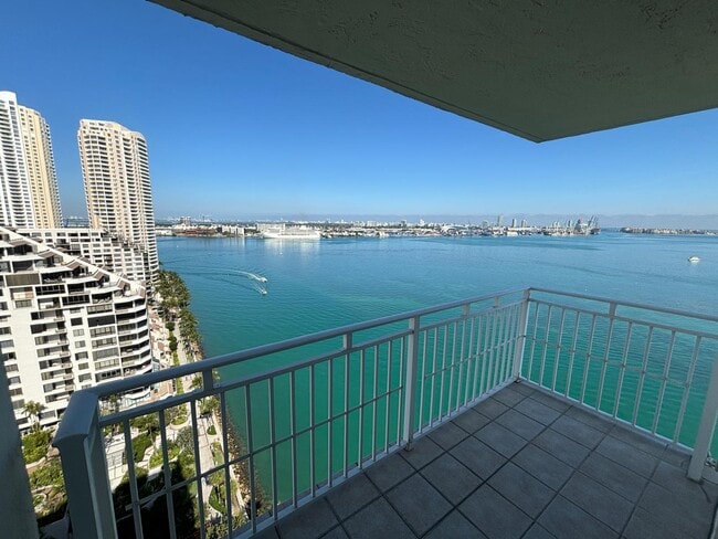 property at 1010 SW 2nd Ave