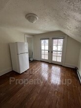 200 Washington St in Beaver Dam, WI - Building Photo - Building Photo