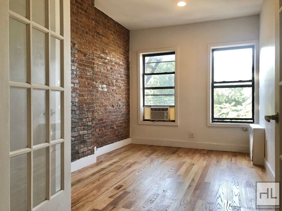 1486 Bedford Ave in Brooklyn, NY - Building Photo