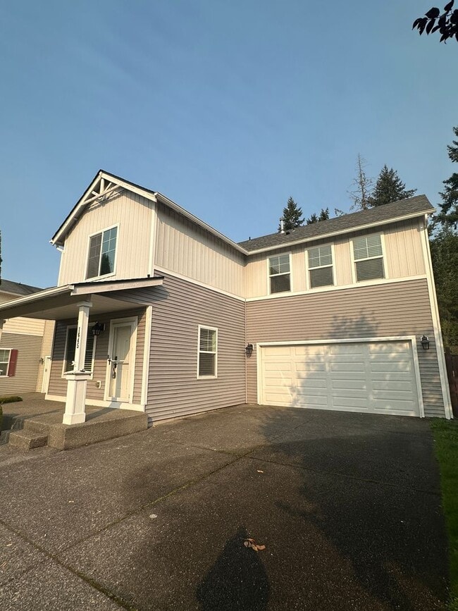 property at 1645 Sinclair Dr