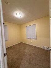 776 John Daly St in Inkster, MI - Building Photo - Building Photo