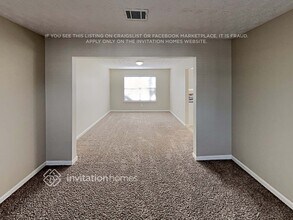 1058 River Plantation Dr in Woodstock, GA - Foto de edificio - Building Photo