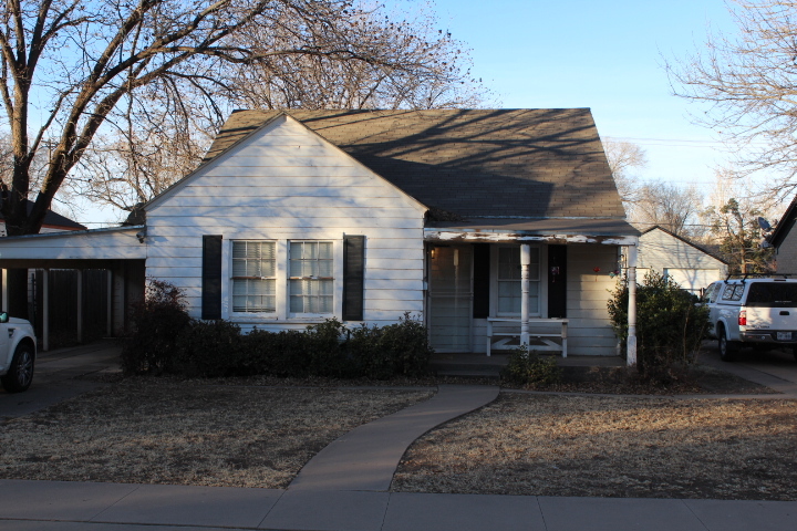 2514 24th St in Lubbock, TX - Foto de edificio