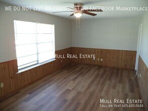 3002 SW 53rd St in Oklahoma City, OK - Building Photo - Building Photo