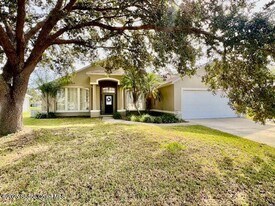 3240 Brentwood Ln in Melbourne, FL - Building Photo