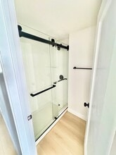 1260 W 9th St in Los Angeles, CA - Building Photo - Building Photo