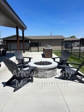 1161 Claude Rd in Grand Island, NE - Building Photo - Building Photo