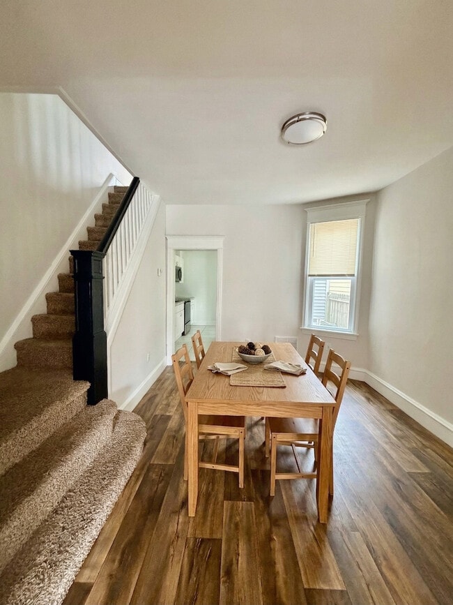 2060 E Lippincott St in Philadelphia, PA - Building Photo - Building Photo