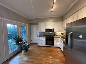 103 Nichols Ct in Nashville, TN - Building Photo - Building Photo