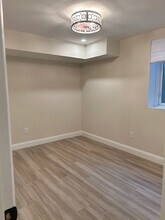 16 Ocean Ave in East Quogue, NY - Building Photo - Building Photo