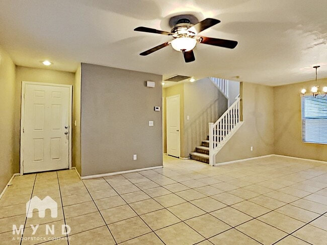 60 Foxworth Ct in Las Vegas, NV - Building Photo - Building Photo