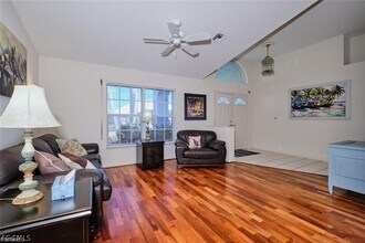 5507 SW 14th Pl in Cape Coral, FL - Building Photo - Building Photo