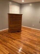 132 Hallock Rd in Lake Grove, NY - Building Photo - Building Photo