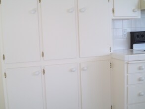 4446 Moffitt Dr in Napa, CA - Foto de edificio - Building Photo