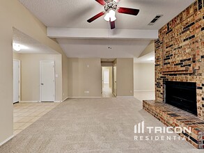 520 Angelina Dr in Arlington, TX - Building Photo - Building Photo