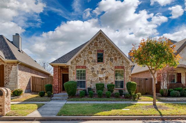 9917 Boyton Canyon Rd in Frisco, TX - Foto de edificio