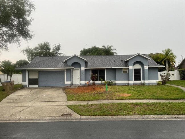 property at 2705 Uxbridge Ln