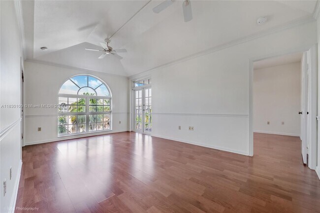 property at 1280 S Alhambra Cir