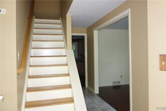 4600 Brookhill Dr S in Manlius, NY - Building Photo - Building Photo