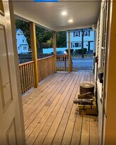 32 Pine St, Unit 32 Pine St in Woburn, MA - Building Photo