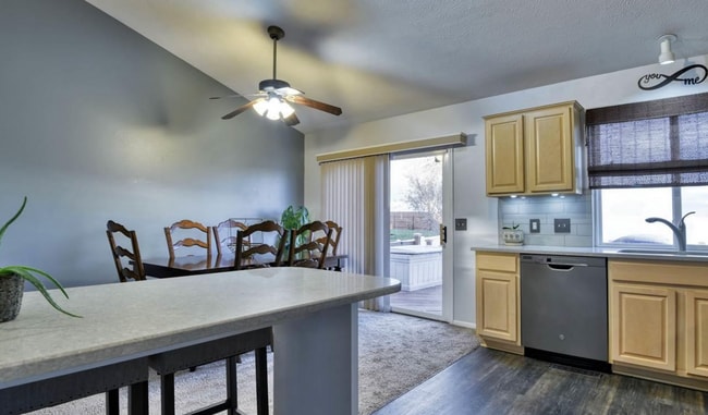 1709 Eastview Dr in Papillion, NE - Building Photo - Building Photo