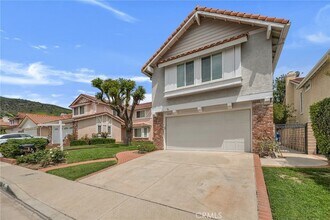 12160 Crystal Ridge Way in Los Angeles, CA - Building Photo - Building Photo