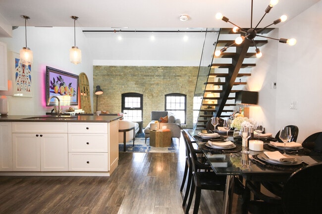 property at 31 Powerhouse St