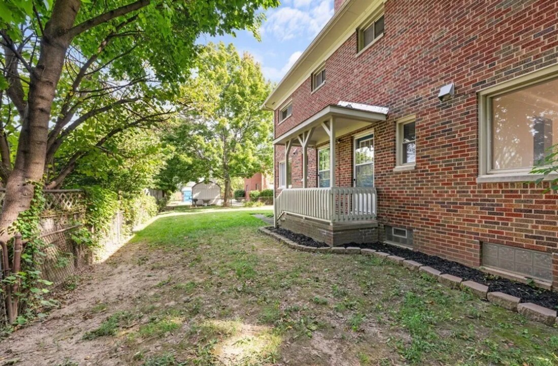 15334 Triskett Rd in Cleveland, OH - Building Photo