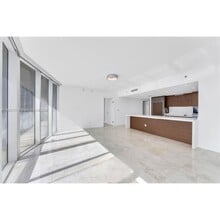 465 Brickell Ave in Miami, FL - Building Photo - Building Photo