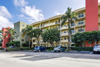 2400 NE 10th St in Pompano Beach, FL - Building Photo - Building Photo