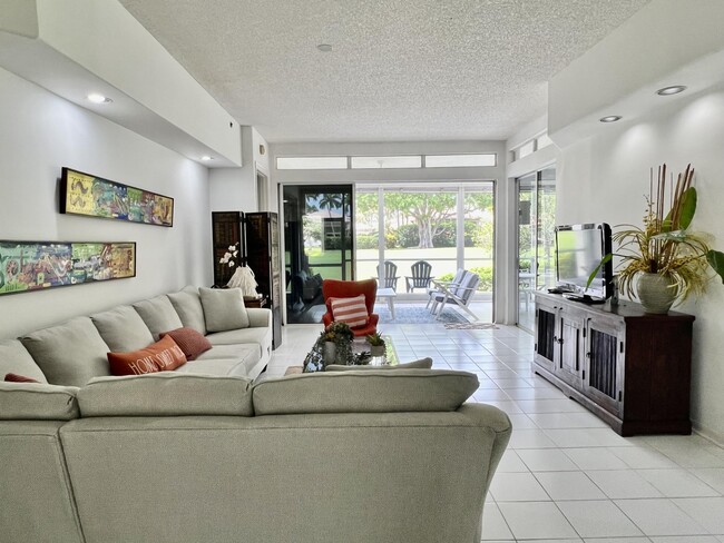 2431 NW 59th St in Boca Raton, FL - Building Photo - Building Photo