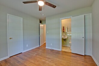 705 Jordan Ln NW in Huntsville, AL - Building Photo - Building Photo