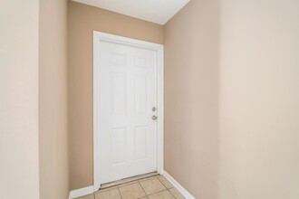 1703 Maple View Way in Knoxville, TN - Building Photo - Building Photo