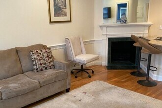 41 Saint Stephen St, Unit 305 in Boston, MA - Building Photo - Building Photo