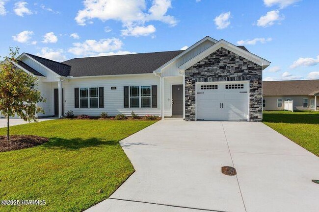 4503 Laurel Rdg Dr in Greenville, NC - Building Photo - Building Photo