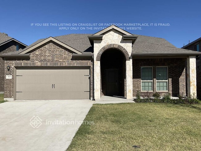 property at 3913 Edinburgh Pl