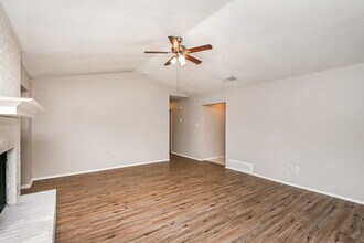 428 Guadalupe Dr in Saginaw, TX - Building Photo - Building Photo