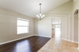 2736 Eagle Canyon Dr S in Kissimmee, FL - Building Photo - Building Photo