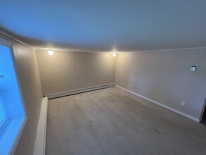 224 Vanderbilt Blvd, Unit 1 in Oakdale, NY - Building Photo - Building Photo
