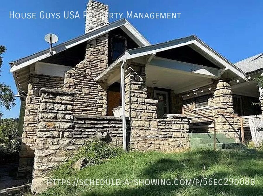 2416 E 42nd St in Kansas City, MO - Building Photo