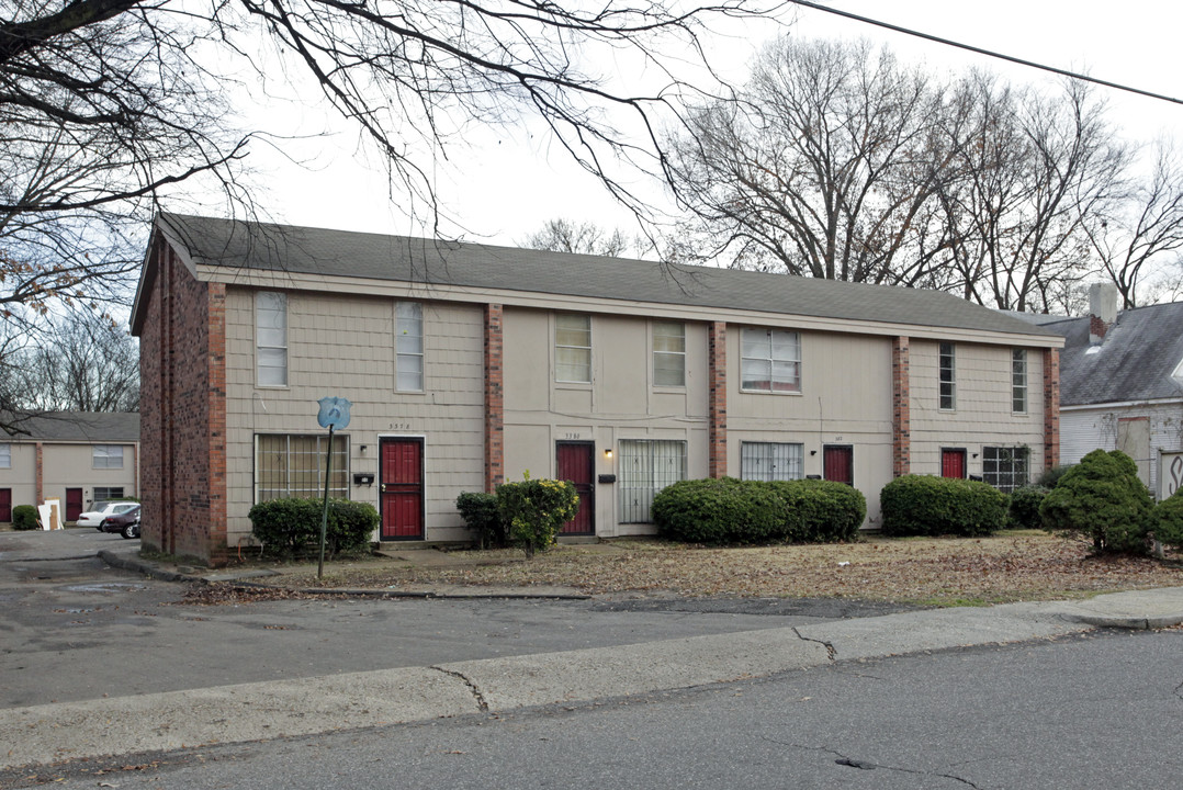 Spottswood Manor in Memphis, TN - Building Photo