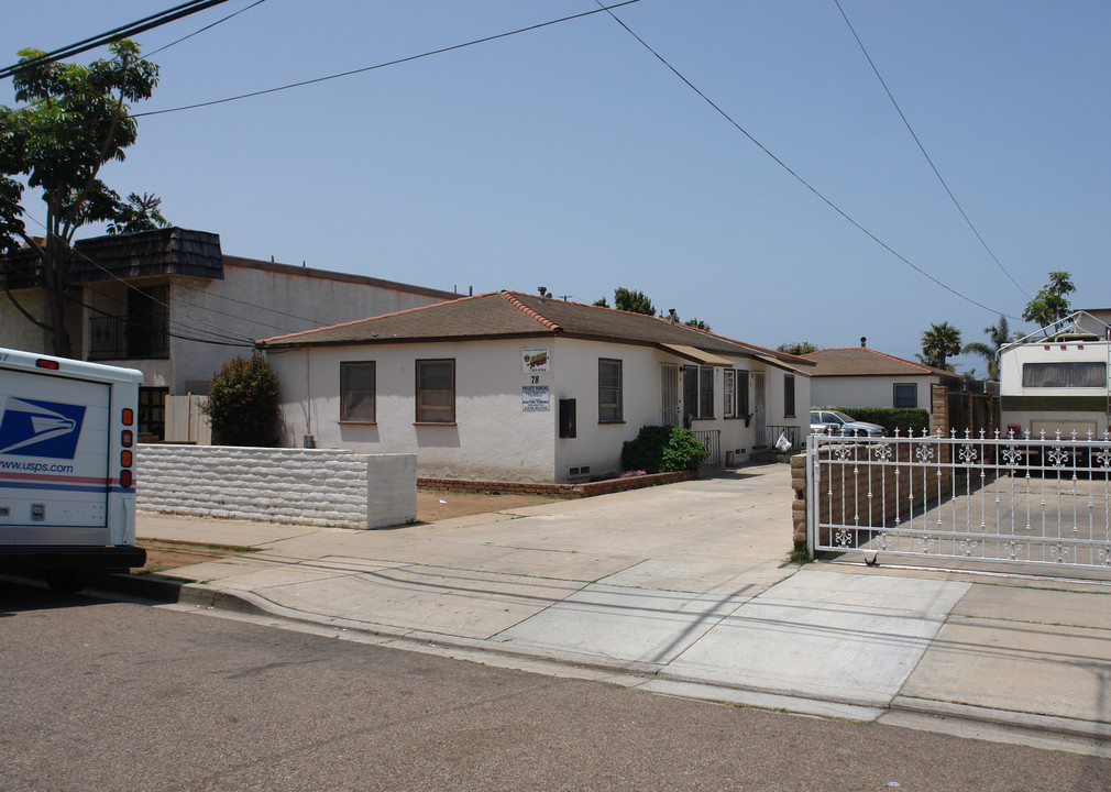 78 Oaklawn Ave in Chula Vista, CA - Foto de edificio