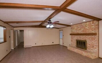 1505 Meadow Ct in Midlothian, TX - Building Photo - Building Photo