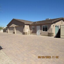 2495 Palisades Dr in Lake Havasu City, AZ - Building Photo - Building Photo