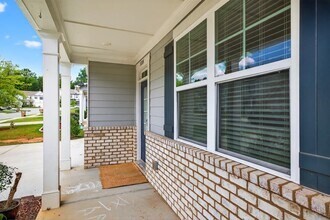 5884 Screech Owl Dr in Flowery Branch, GA - Building Photo - Building Photo