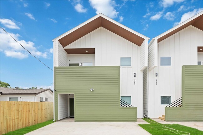 309 Massachusetts St in Houston, TX - Foto de edificio - Building Photo